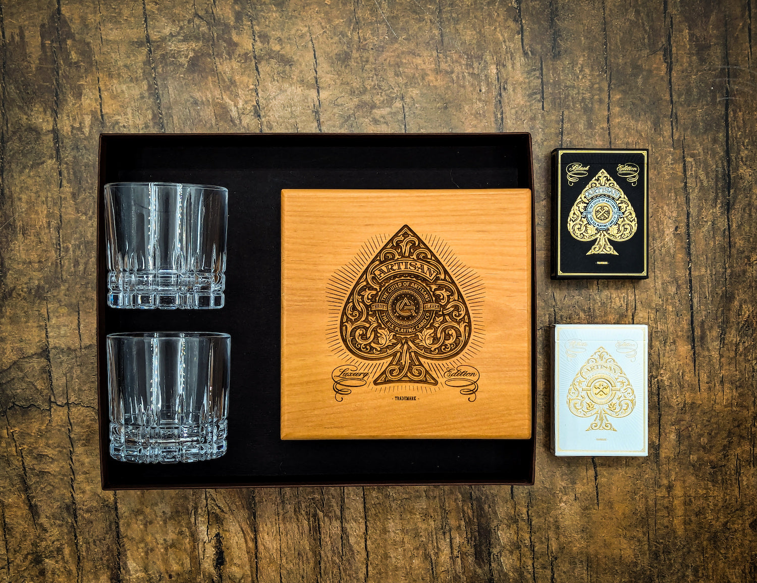 Royal Flush Poker Night Luxury Gift Set for Men