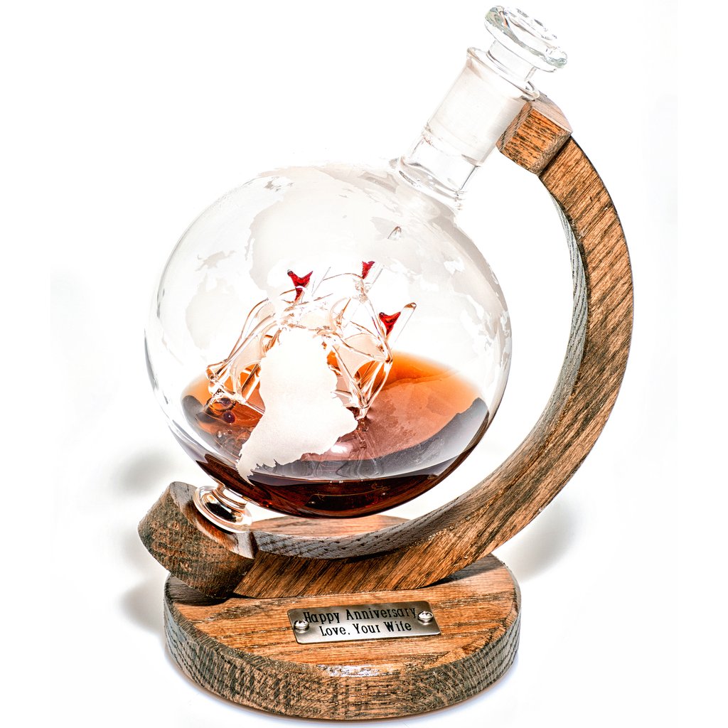 Etched Globe Decanter With Ship Inside - 1000ml (Magellan's Victoria)