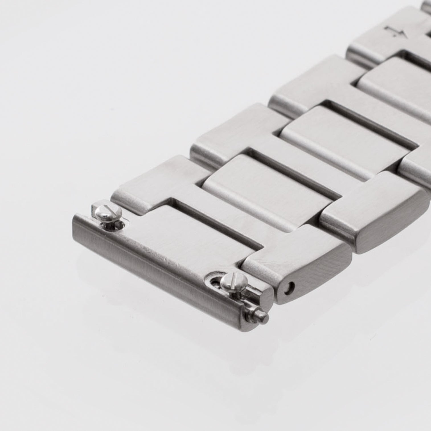 CR-01 - Chrono Watch with Metal Bracelet